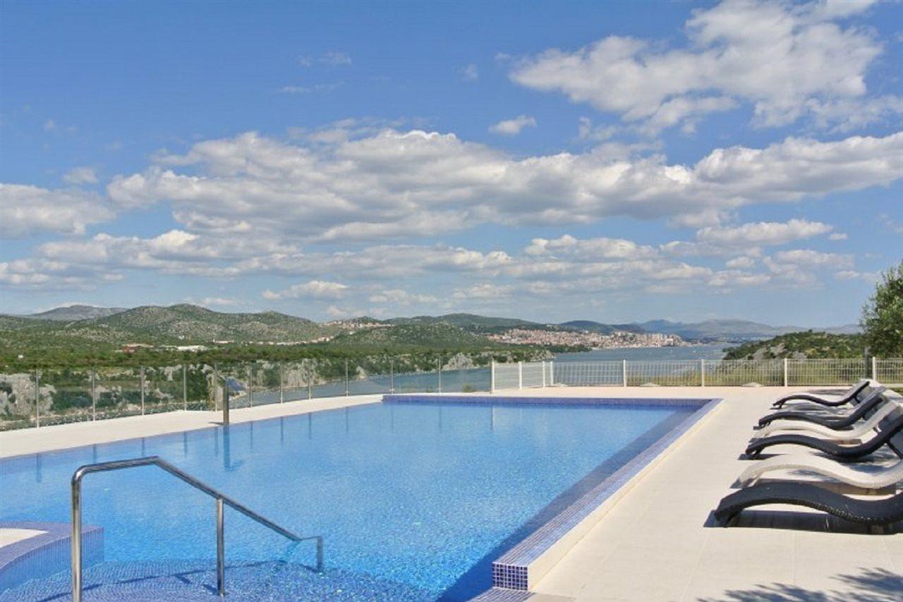 Hotel Panorama Šibenik Екстериор снимка