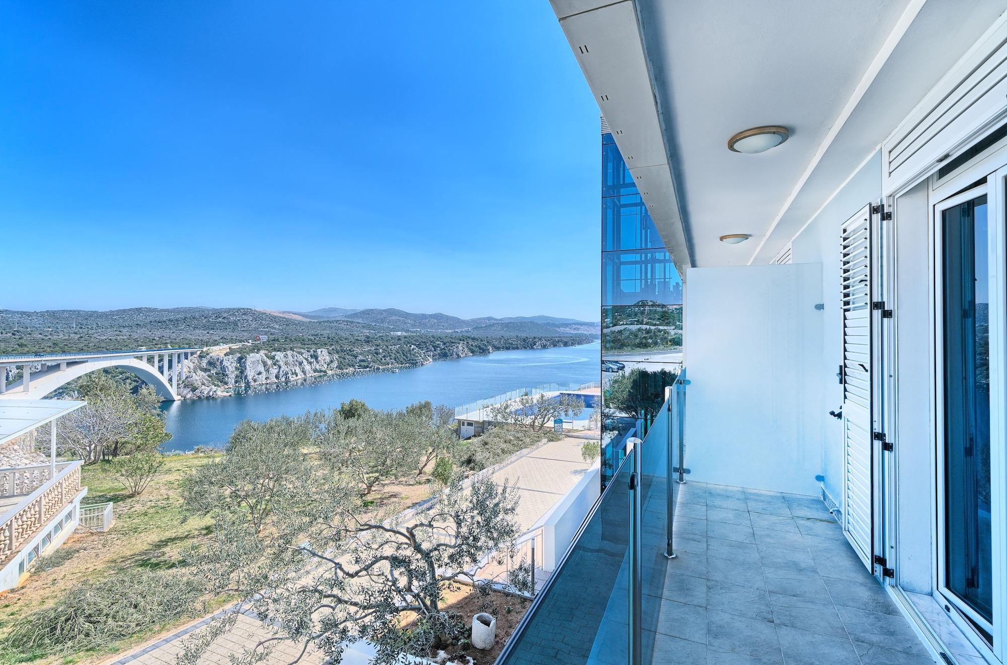 Hotel Panorama Šibenik Екстериор снимка