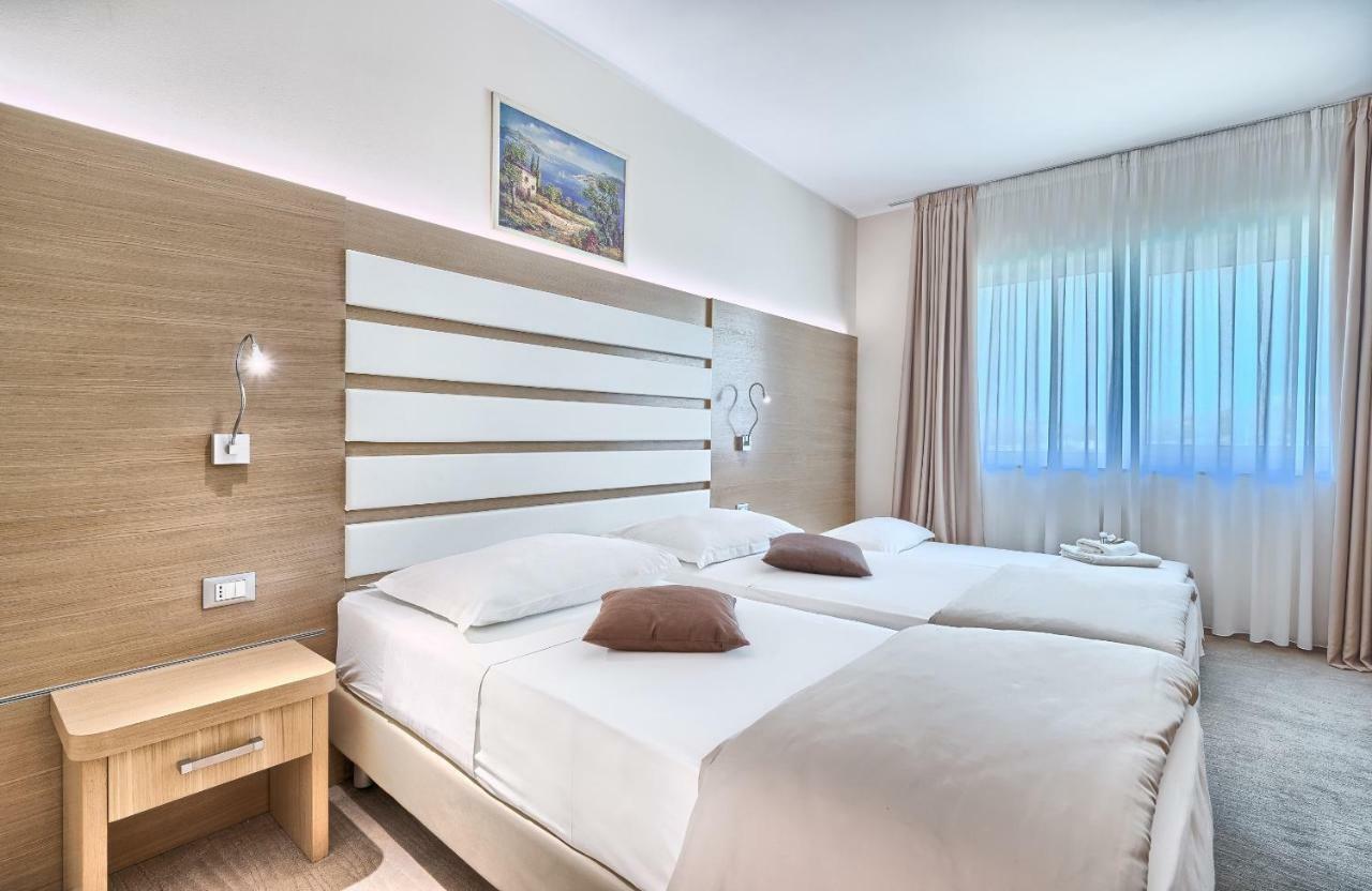 Hotel Panorama Šibenik Екстериор снимка